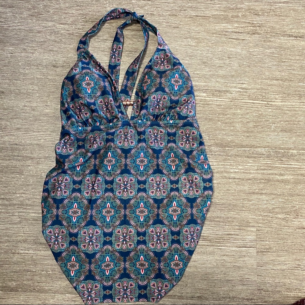 A Pea In The Pod 2 Piece Maternity Swimsuit